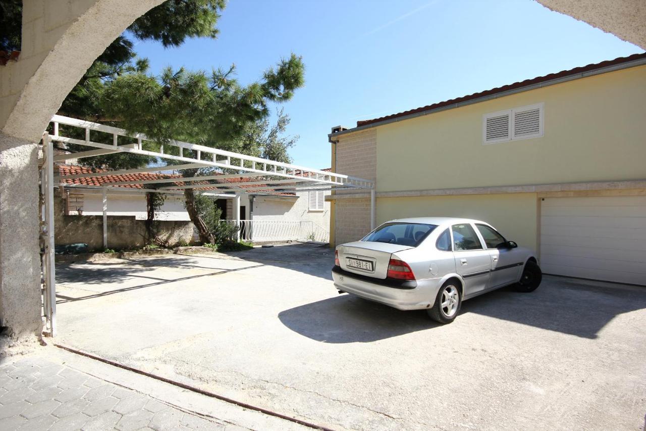 Apartments And Rooms With Parking Space Makarska - 6767 Zewnętrze zdjęcie